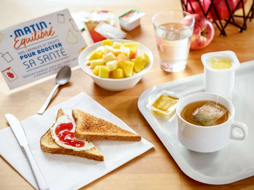 Ibis Budget Saint-Etienne Stade Restaurant photo