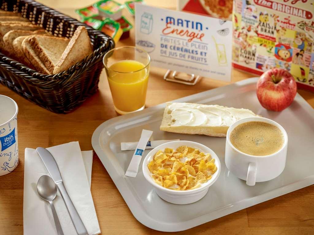 Ibis Budget Saint-Etienne Stade Restaurant photo